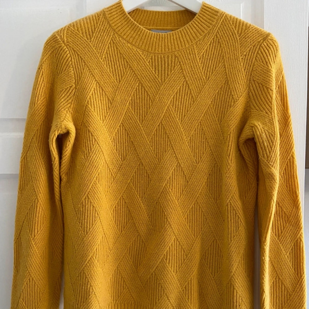 Yellow jigsaw jumper